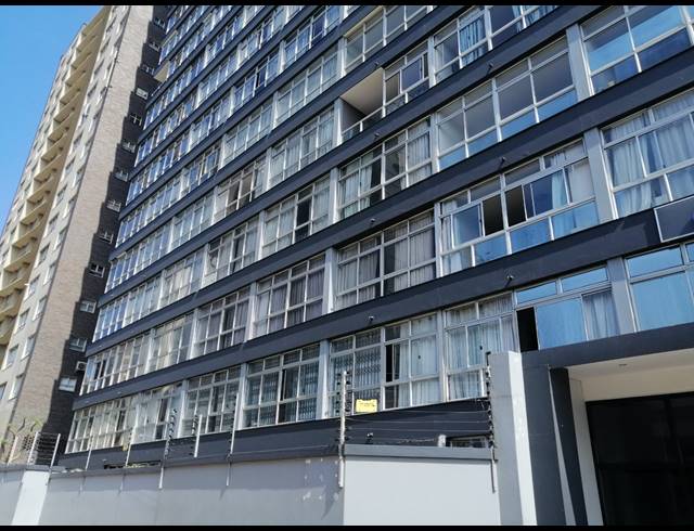 3.5 BEDROOM FLAT FOR SALE IN NORTH BEACH
